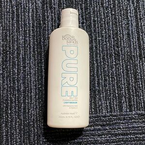 Bondi Sands PURE Light/Medium Self-Tanning Foaming Water